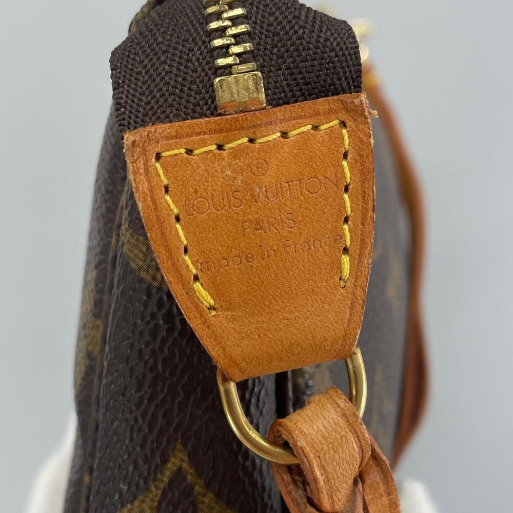 LOUIS VUITTON Brown Monogram Canvas Pochette Pouch - Picture 11 of 13